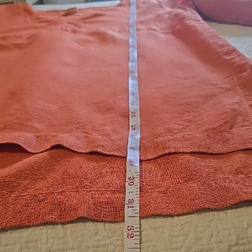 Linenbee Relaxed V-Neck Linen Tunic in Burnt Orange Large - Picture 5 of 6